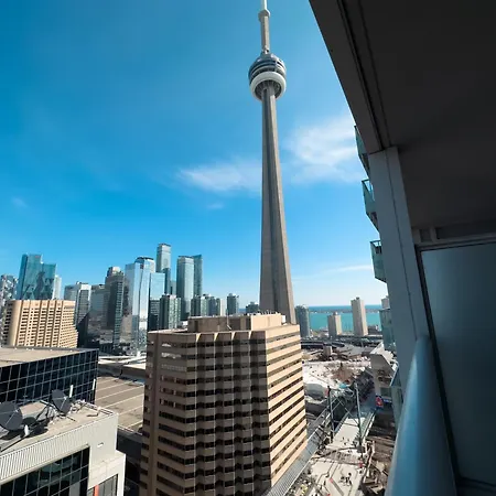 300 Front Suites - Two Beds With Free Parking